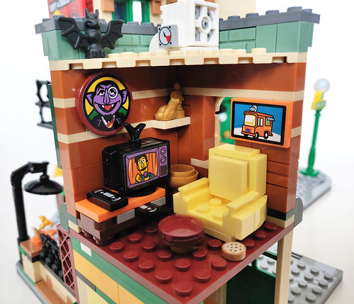 LEGO Ideas 123 Sesame Street (21324)